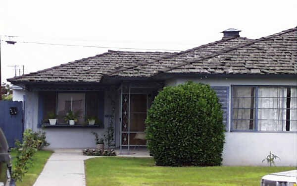 Building Photo - 827-829 829 1/2 W Palm Dr