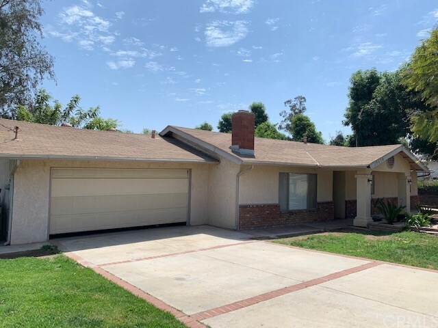 Foto del edificio - 19450 Envoy Ave