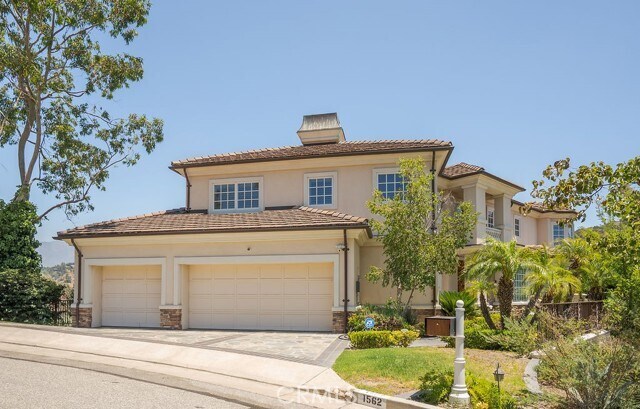 Foto del edificio - 1562 Arundle Pl