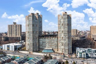 Building Photo - 7002 JFK Blvd E