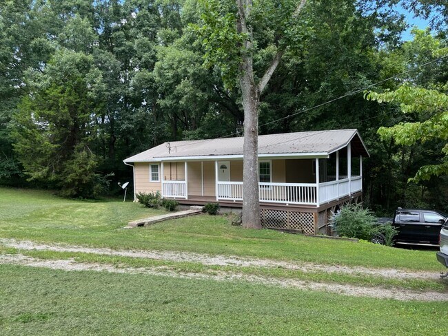 Foto del edificio - 7172 Brush Creek Rd