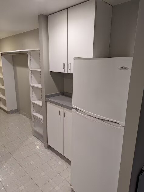 Foto del edificio - 122 S East Ave