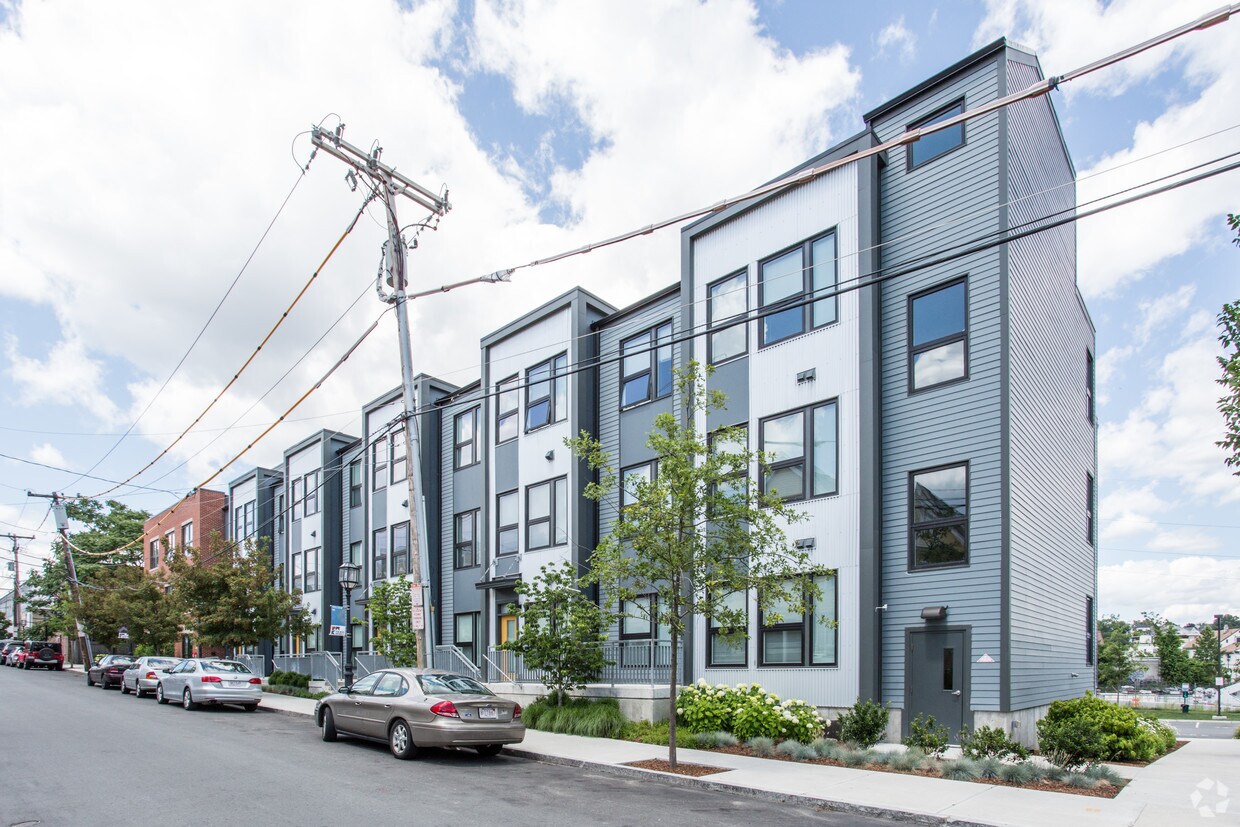 Atlas Lofts Apartments in Chelsea, MA