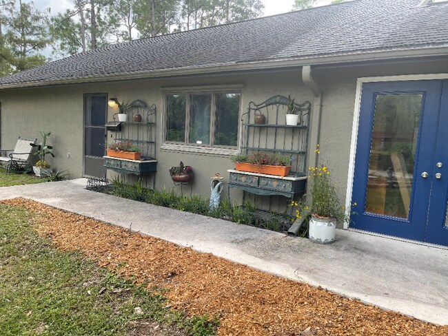 Foto del edificio - 3561 7th Ave NW