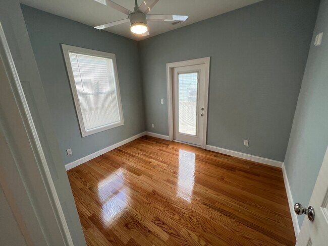 Foto del edificio - 126 Cross St