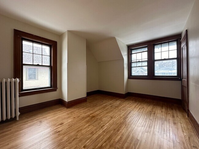 Foto del edificio - Charming 5 Bedroom House in St.Paul!