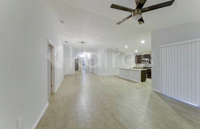 Building Photo - 227 Pennfield St