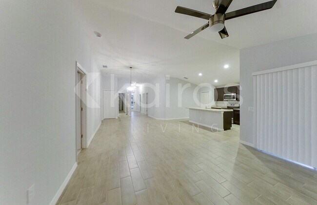 Foto del edificio - 227 Pennfield St