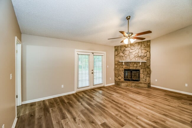 Building Photo - 8359 3 Creeks Blvd