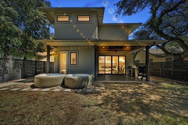 Foto del edificio - 903 W Gibson St