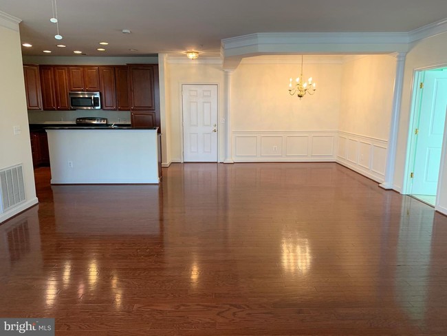 Building Photo - 1511 Feral Dae Ln