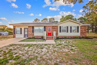 Building Photo - 2816 E Cramer Dr