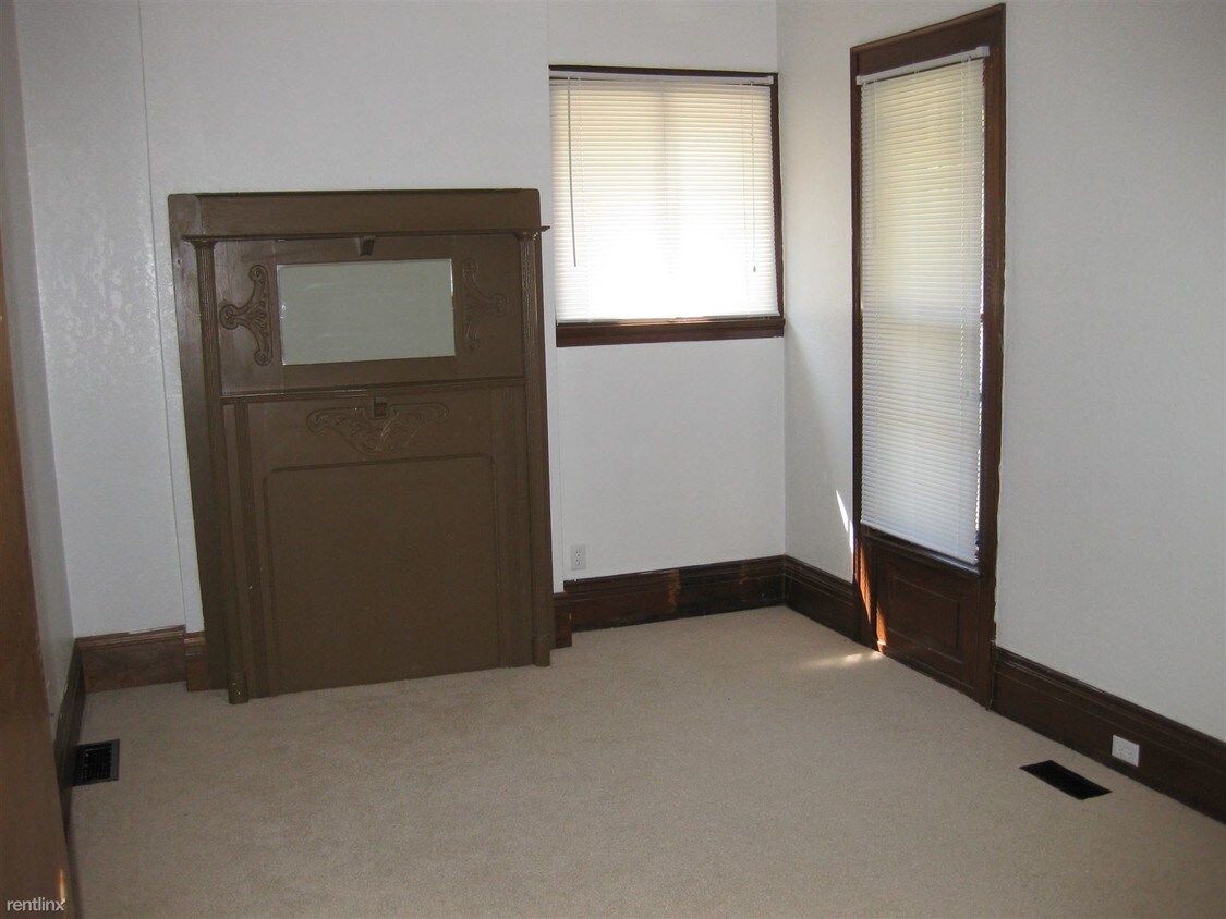 Foto del edificio - 3 br, 1 bath Apartment - Prescott Place