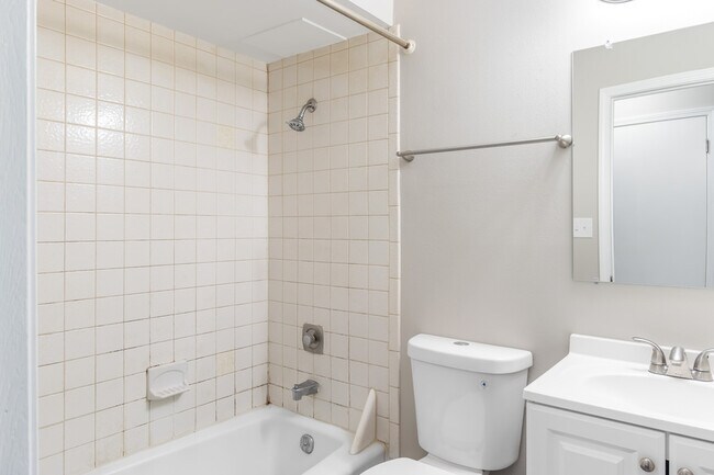 Foto del edificio - 3515 E Tesch Ave