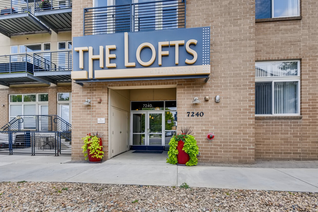 7240 W Custer Ave, Lakewood, CO 80226 Condo for Rent in Lakewood, CO