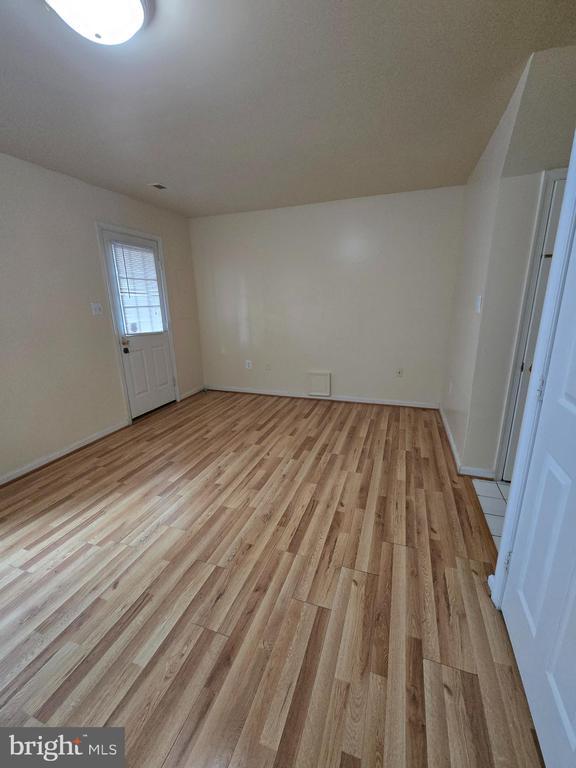 Foto del edificio - 13250 Coppermill Dr