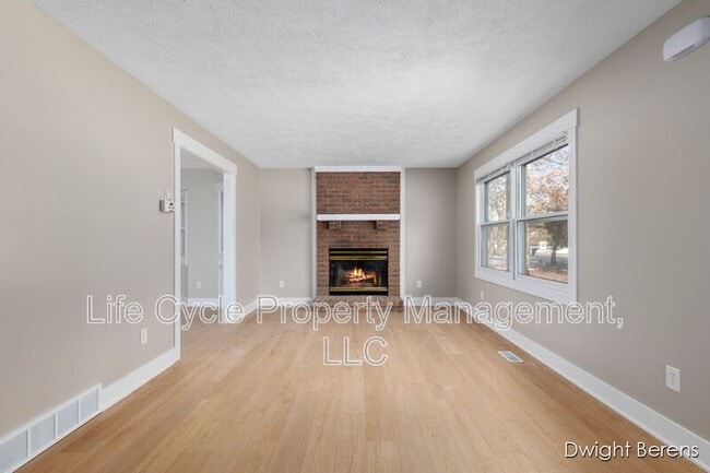 Foto del edificio - 7331 48th Ave