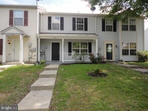 Building Photo - 404 Trefoil Pl