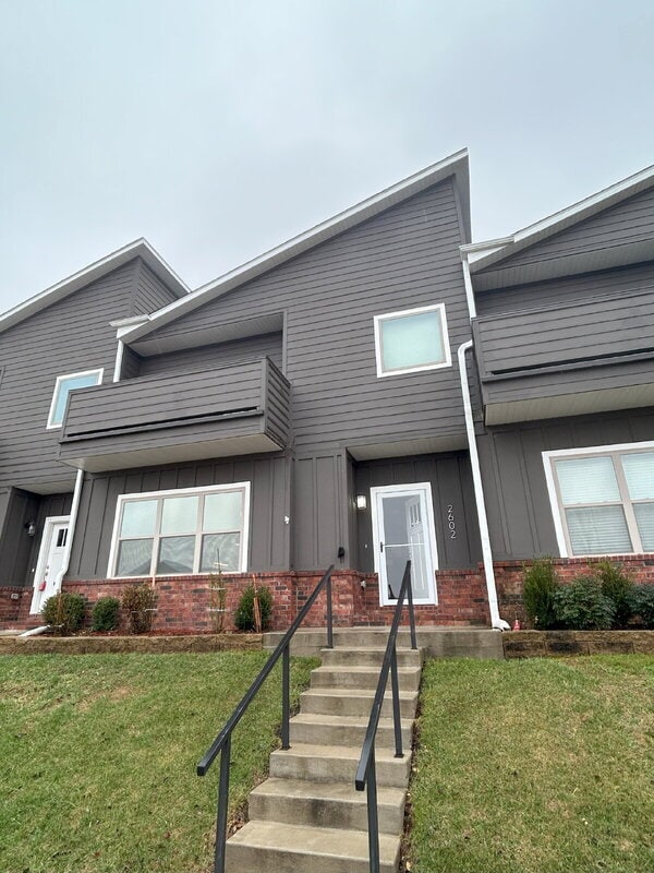 Building Photo - 2602 N Ward Dr