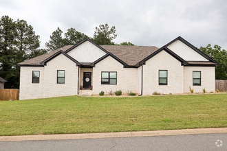 Building Photo - 1596 Alamosa Dr