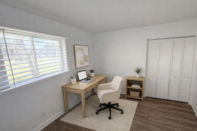 Foto del edificio - 902 E Tiffany Dr