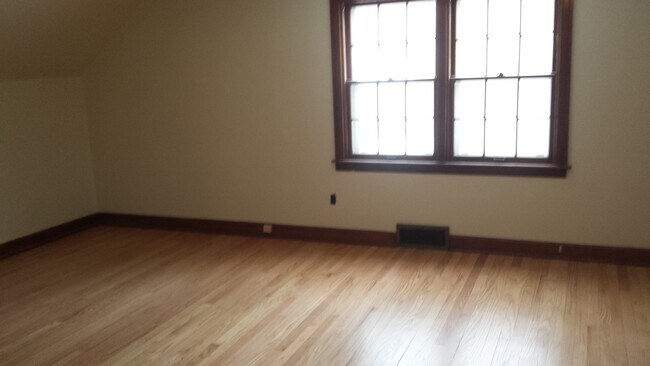 Foto del edificio - 4233 Doncaster Dr