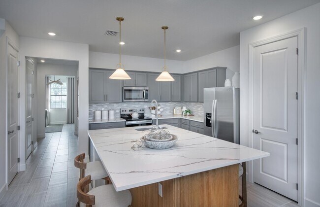 Foto del edificio - 7645 SW Lucy Ln