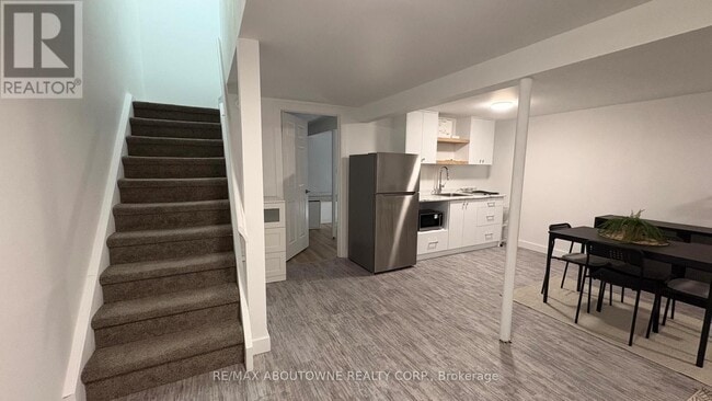 Building Photo - 3,BASEMENT - 1440 SIXTH LINE