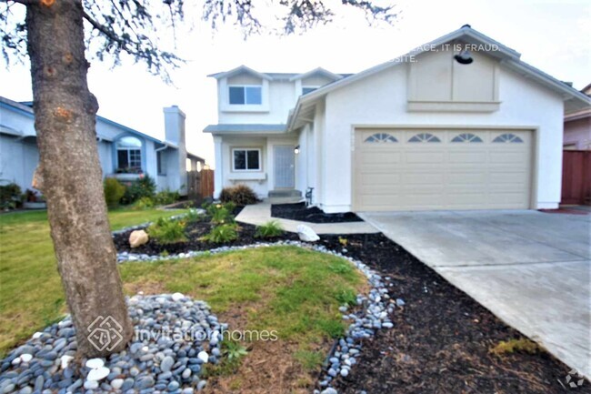 Building Photo - 1070 Silk Oak Dr