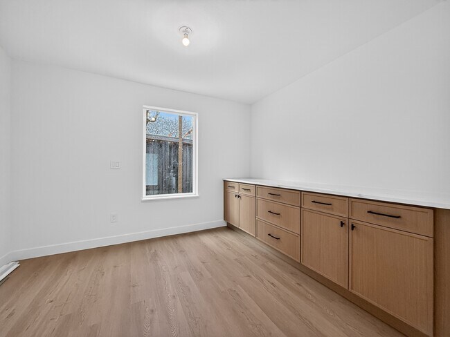 Foto del edificio - 1212 NW 75th St