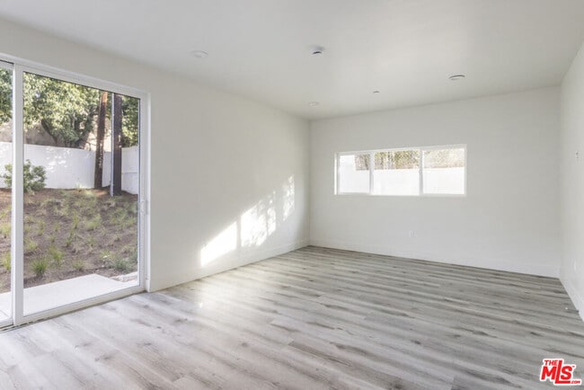 Building Photo - 3210 Verdugo Rd
