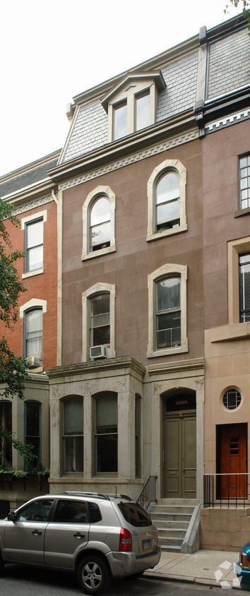 Primary Photo - 2208 Delancy Pl