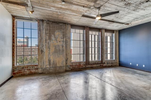 Building Photo - 1122 Jackson St