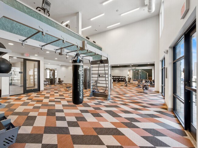 Foto del edificio - 1900 Parmer Apartments