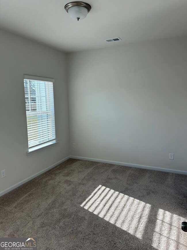 Building Photo - 77 Professional Pl