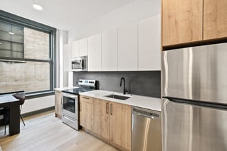 Building Photo - The Frank