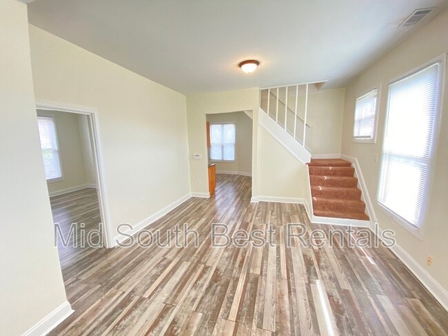 Building Photo - 994 N 7th St