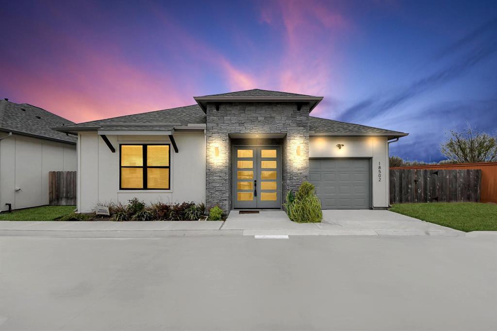 Foto principal - 18502 Seacoast Wy