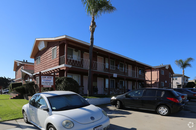 Building Photo - Swiss Chalet Apartments