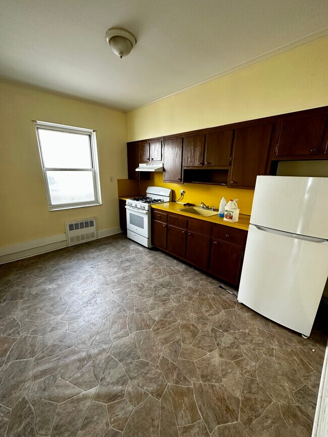 Foto del edificio - 1980 W 11th St