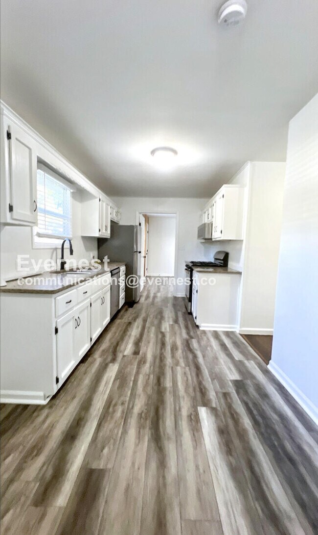 Foto del edificio - 11305 E 50th Terrace