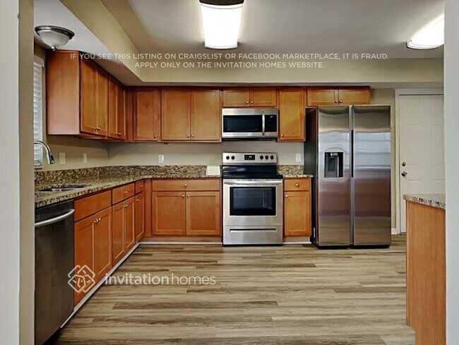 Foto del edificio - 4110 Yellowwood Dr