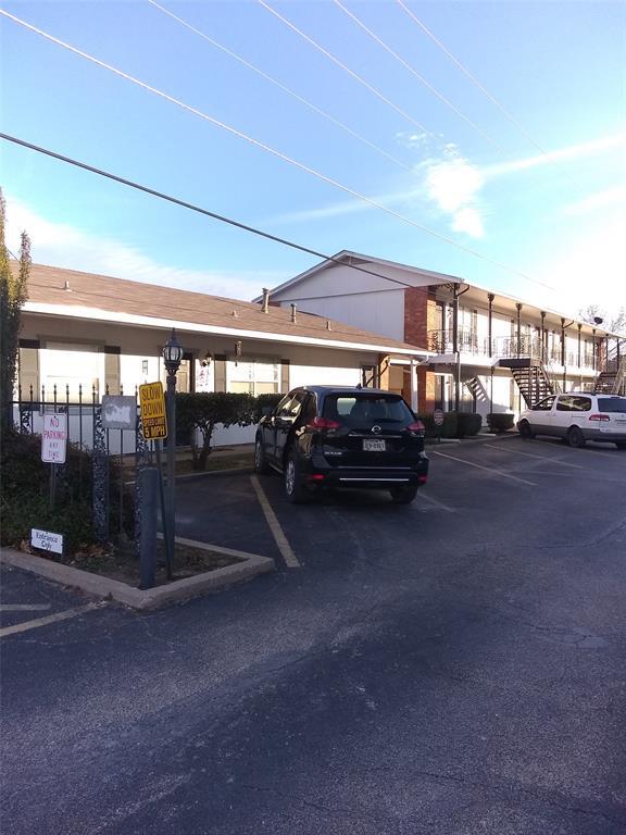 Building Photo - 1222 Brazos St