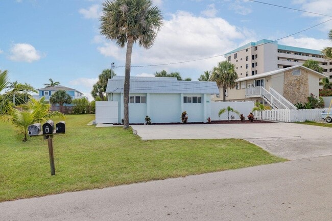 Building Photo - 346 Hernando St