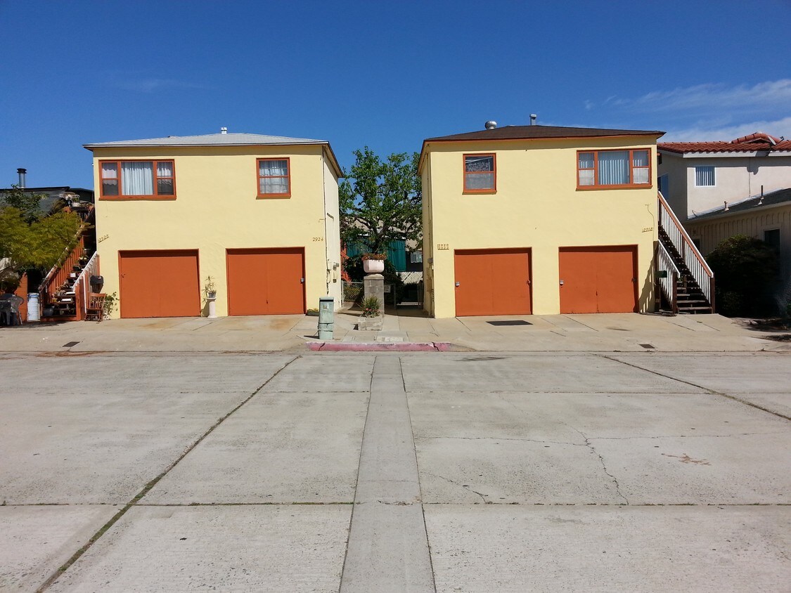 Foto del edificio - 2918-2928 Upshur St