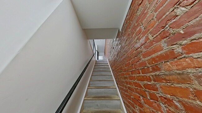 Foto del edificio - 3331 N Howard St