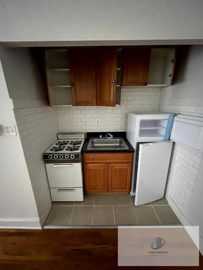 Foto del edificio - 4915 W Belle Plaine Ave