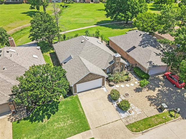 Foto del edificio - 2718 Laurel Oaks Dr