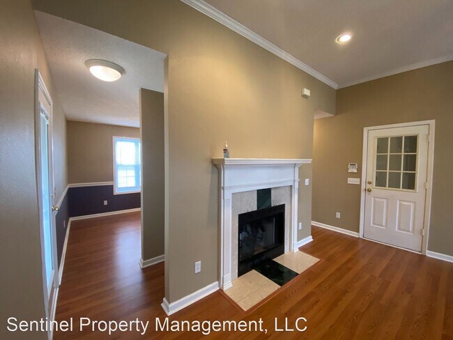 Building Photo - 3 br, 2 bath House - 115 Eastview Ave