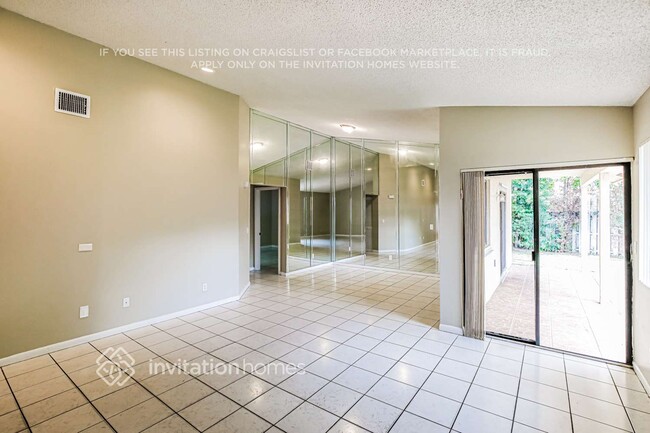Foto del edificio - 1140 SW 111th Ave